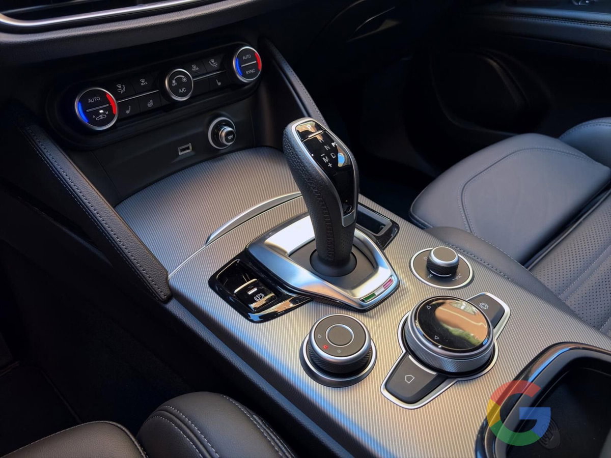 Alfa Romeo Stelvio 2.0 t Veloce Q4 280cv auto (12)