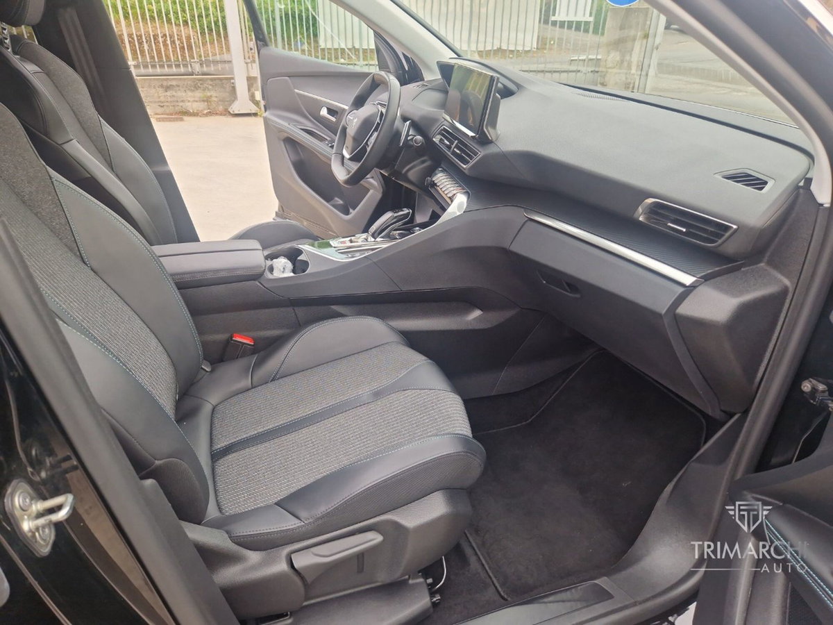 Peugeot 3008 BlueHDi 130 S&S EAT8 Allure Pack (14)