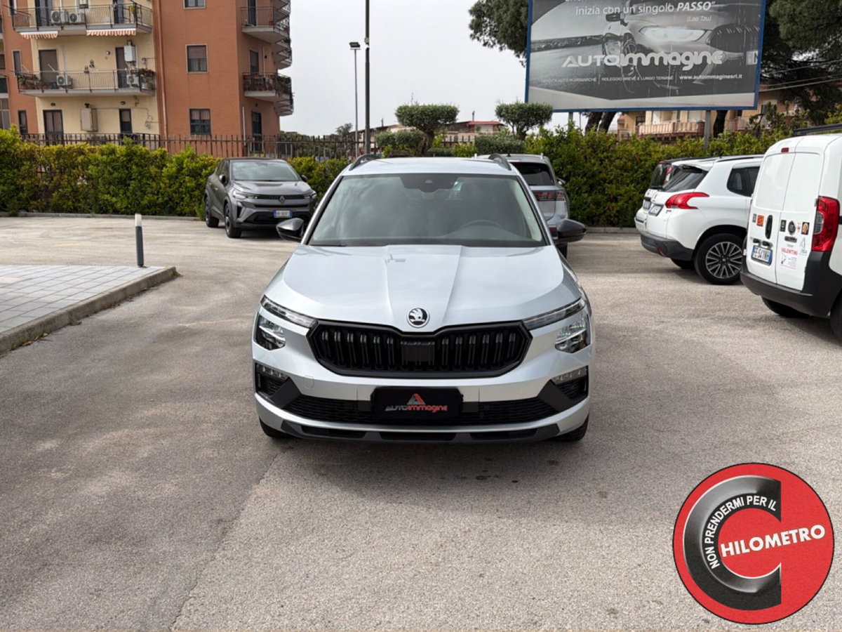 Skoda Kamiq 1.0 tsi Black Dots 95cv (2)