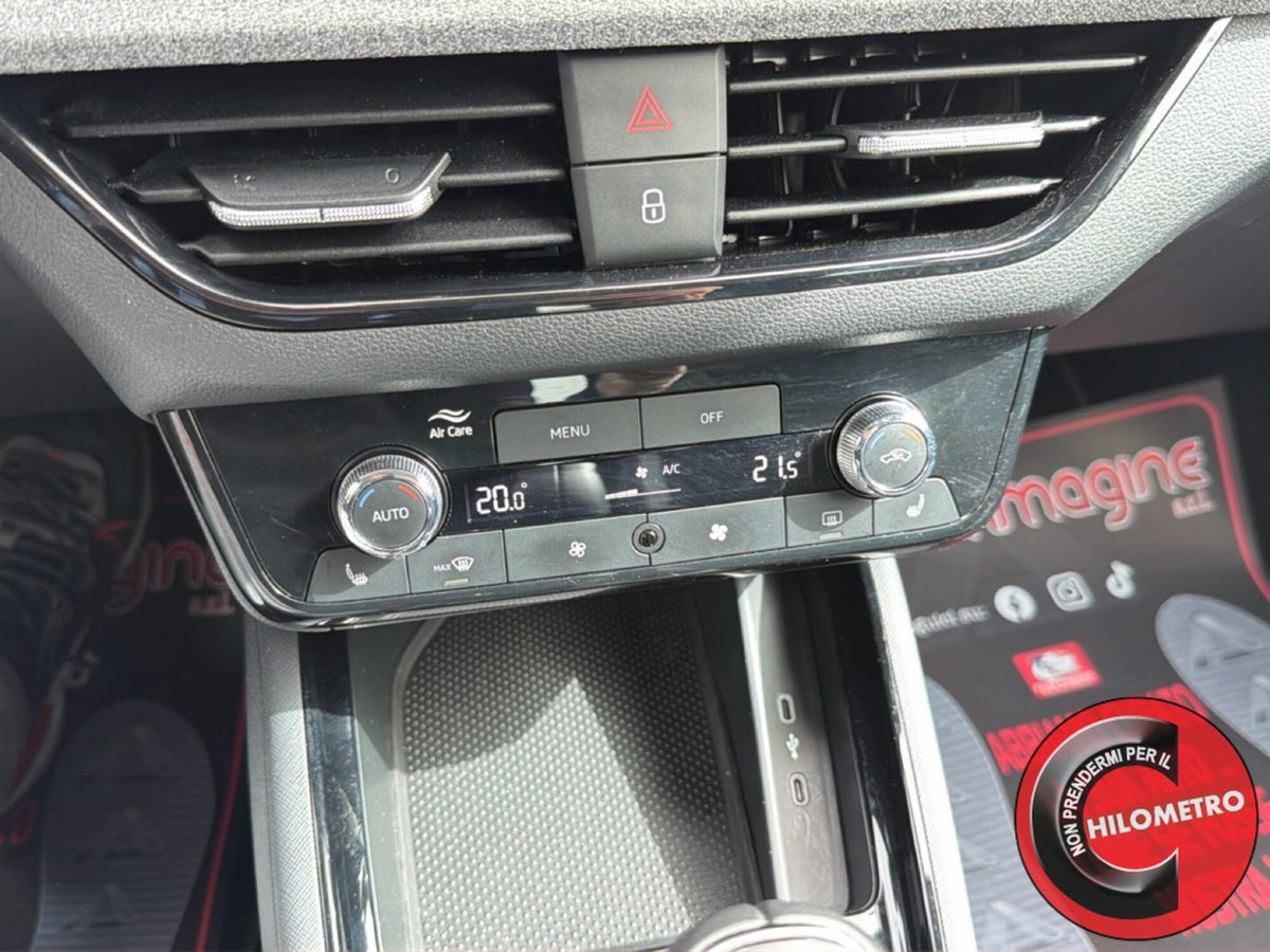 Skoda Kamiq 1.0 tsi Black Dots 95cv (20)