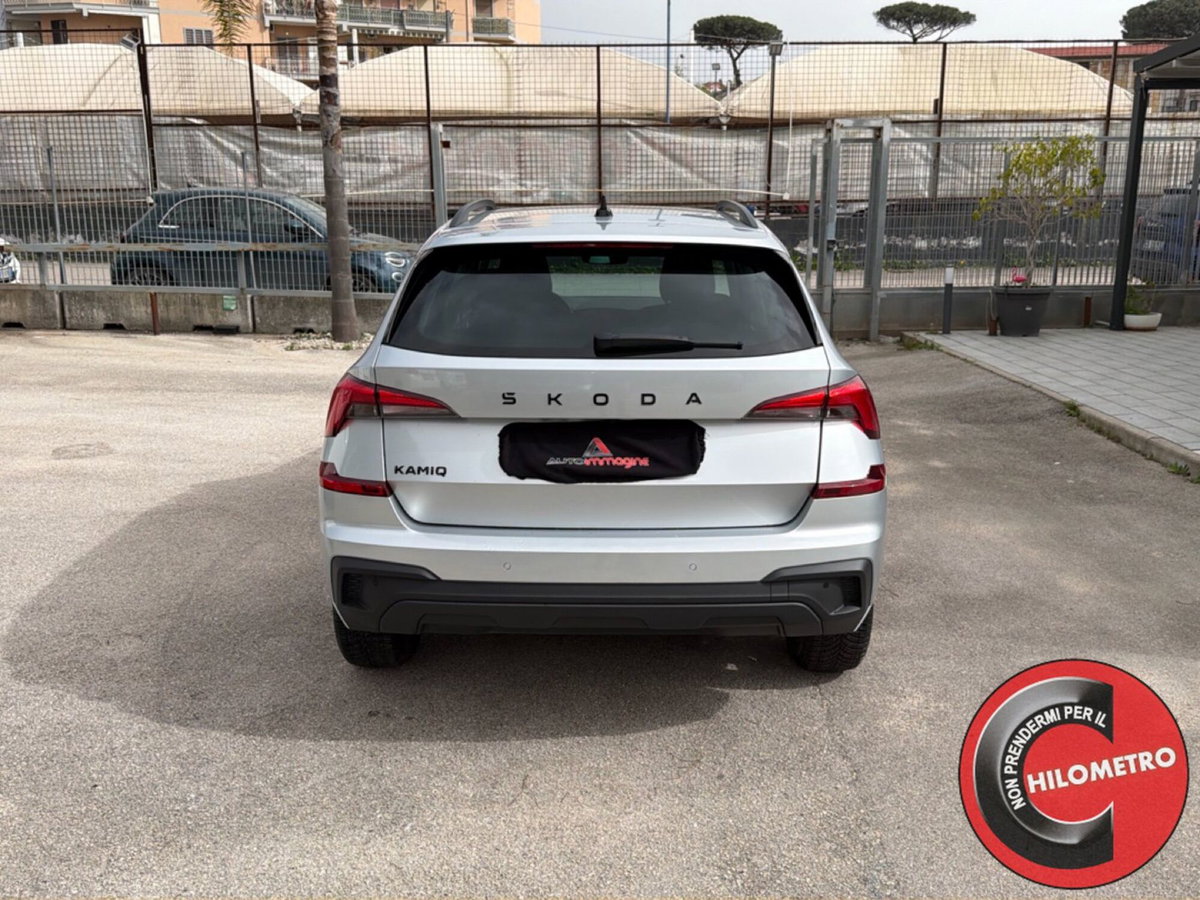 Skoda Kamiq 1.0 tsi Black Dots 95cv (5)