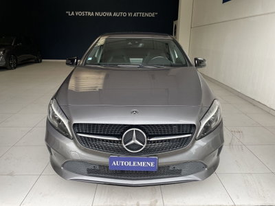 Mercedes-Benz Classe A 180 d Premium (2)