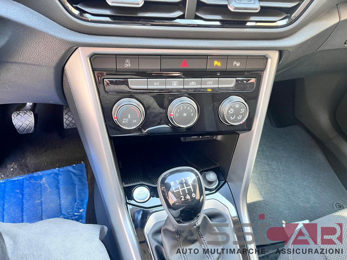 Volkswagen T-Roc 1.0 tsi Edition 115cv (13)
