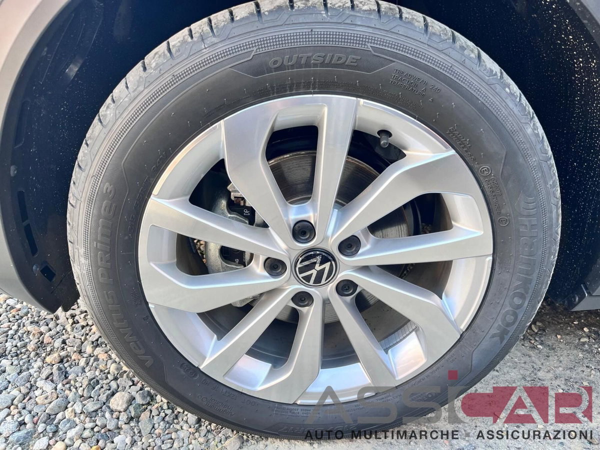 Volkswagen T-Roc 1.0 tsi Edition 115cv (16)