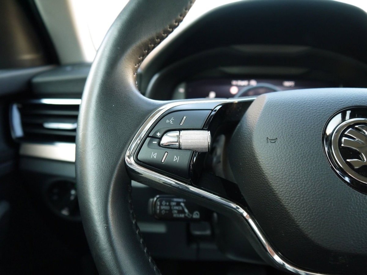 Skoda Kamiq 1.5 TSI ACT DSG Style (15)