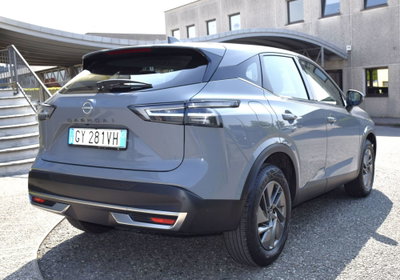 Nissan Qashqai 1.3 mhev Acenta 2wd 140cv (6)