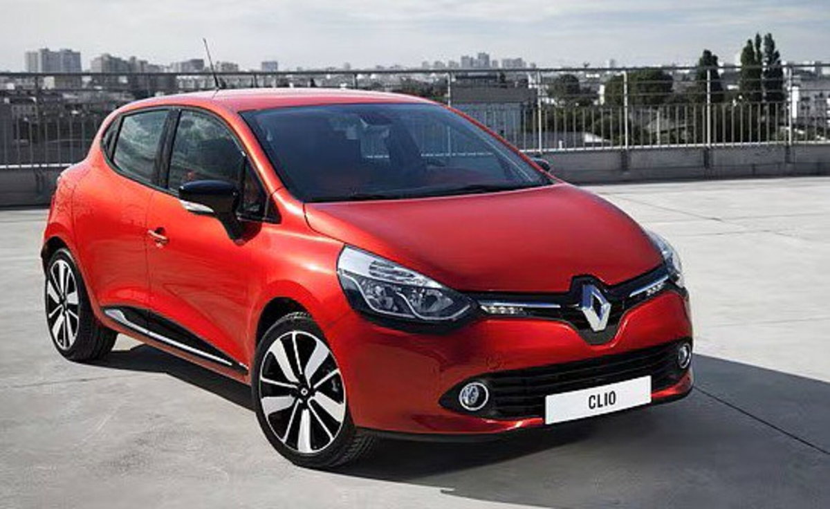 Renault Clio 1.2 75CV 5 porte Costume National