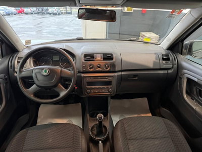 Skoda Fabia Station Wagon 1.6 TDI CR 90CV Wagon Style (11)
