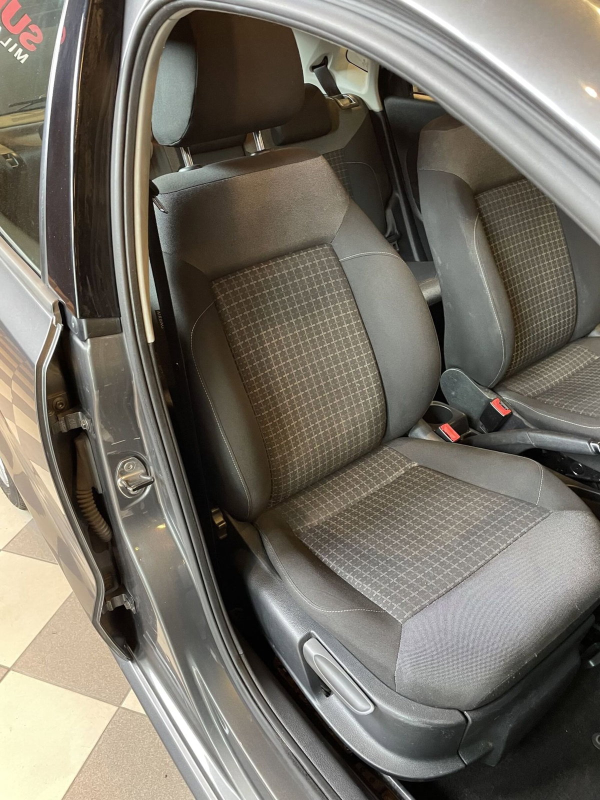 Volkswagen Polo 1.2 TSI DSG 5p. Highline BlueMotion Technology (13)