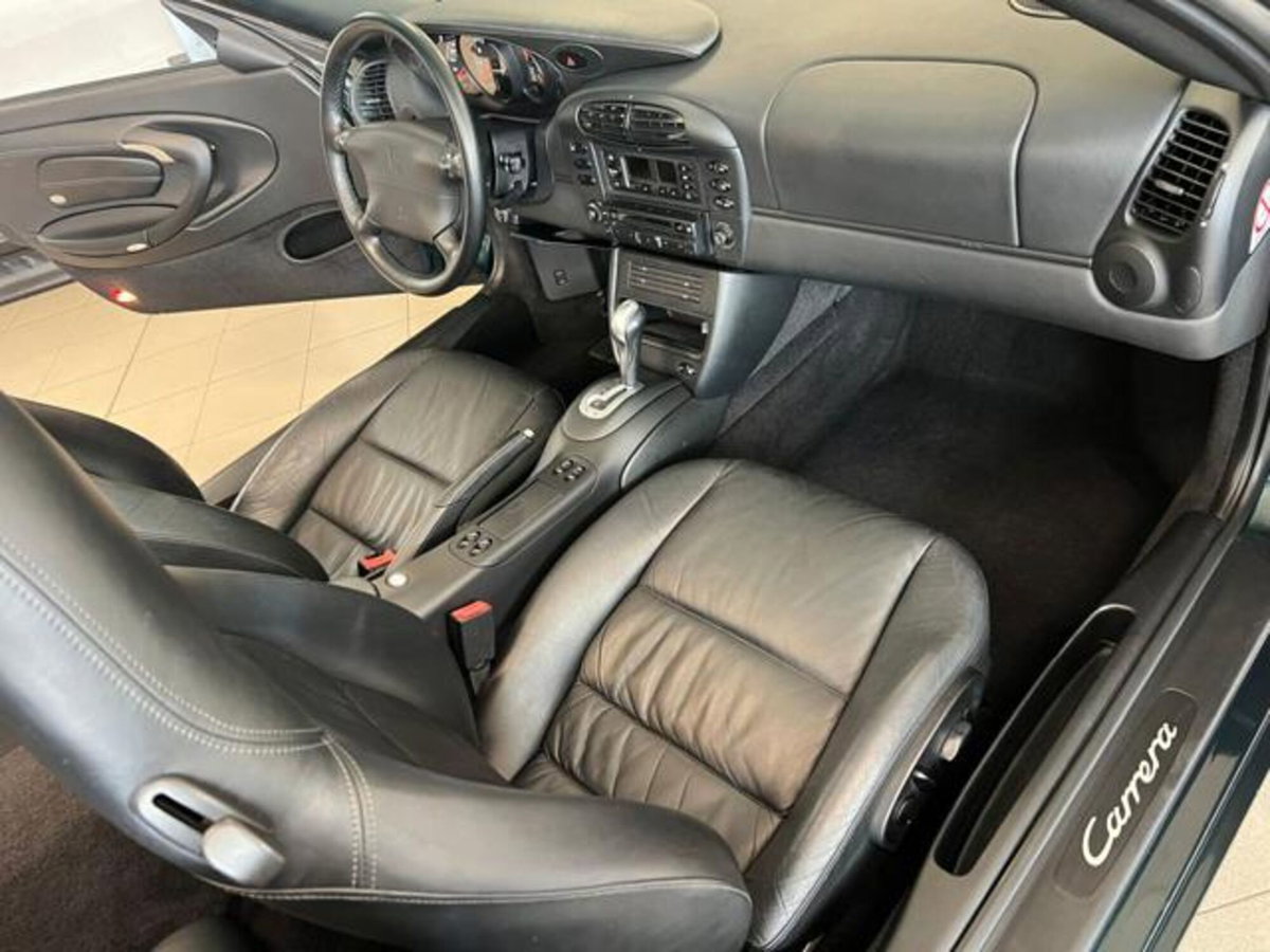 Porsche 911 Cabrio 3.4 Carrera (17)