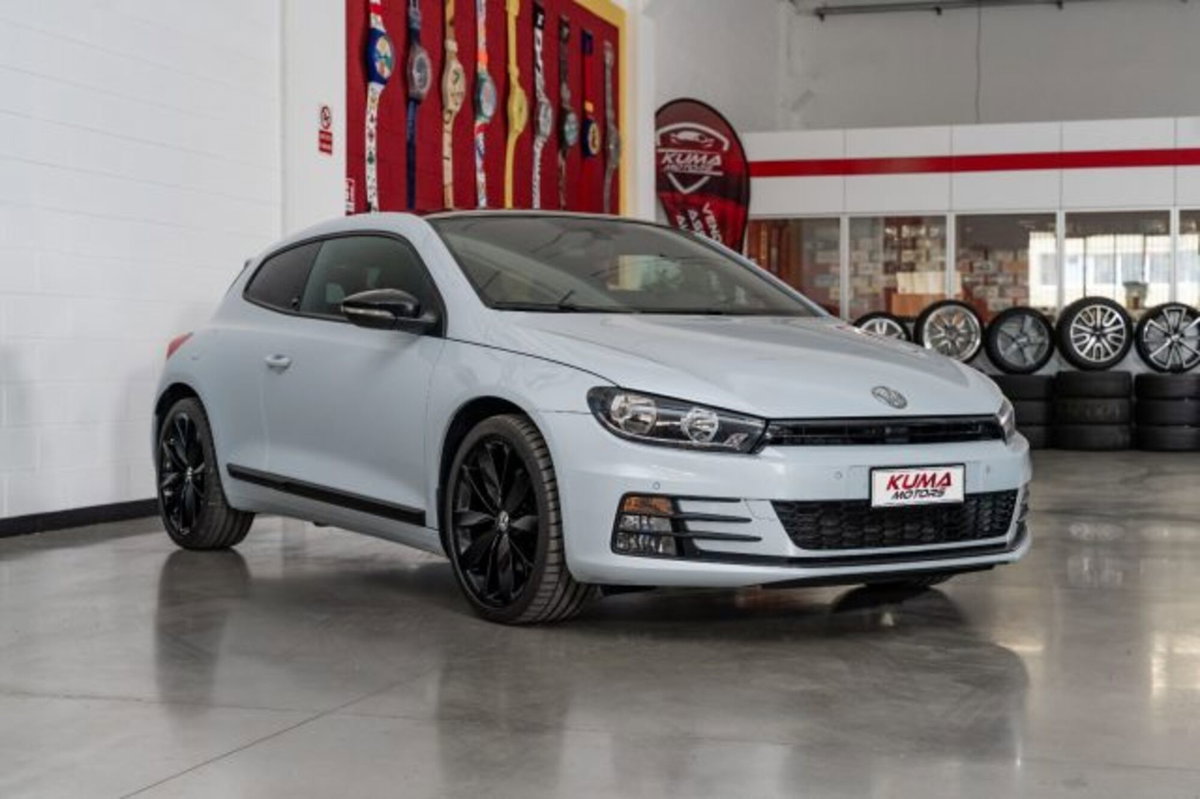 Volkswagen Scirocco 2.0 TSI DSG (5)