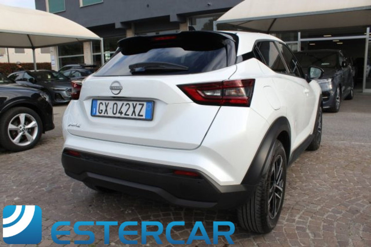 Nissan Juke 1.0 dig-t N-Connecta 114cv (2)