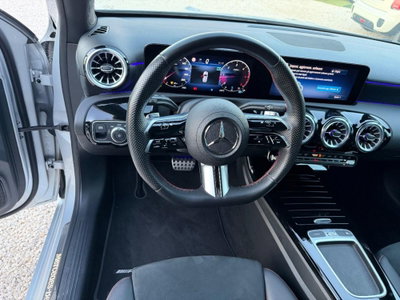 Mercedes-Benz Classe A 200 d Automatic Premium (17)