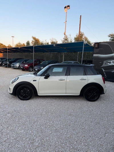 MINI Mini 1.5 Cooper D Hype 5 porte (7)