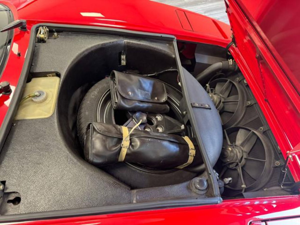 Ferrari 328 328 GTS (10)