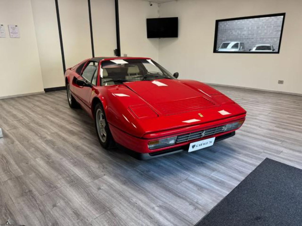 Ferrari 328 328 GTS (16)