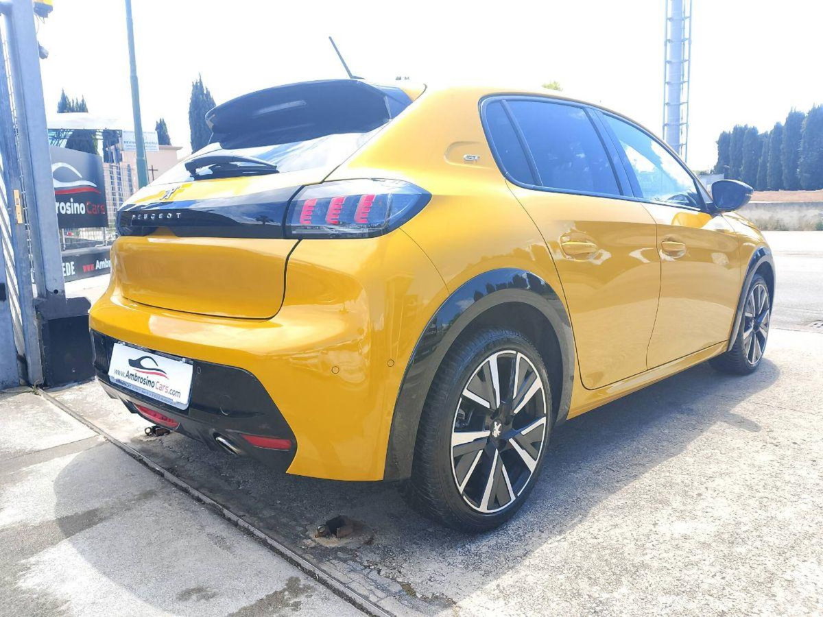 Peugeot 208 PureTech 130 Stop&Start EAT8 5 porte GT Line (19)