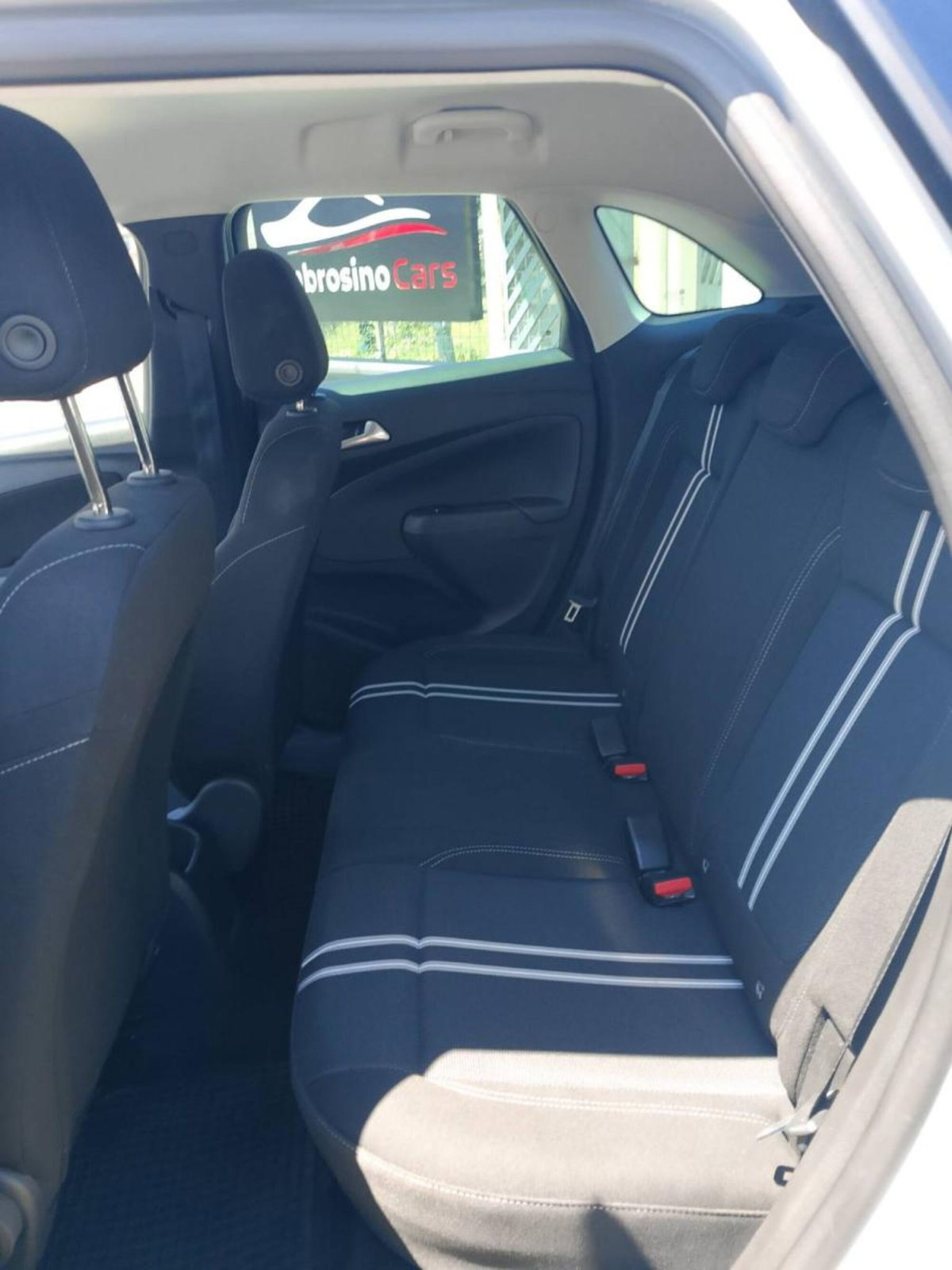 Opel Crossland 1.5 ecotec Ultimate 110cv (10)