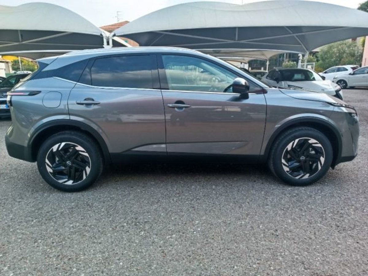 Nissan Qashqai 1.3 mhev N-Connecta 4wd 158cv xtronic (8)
