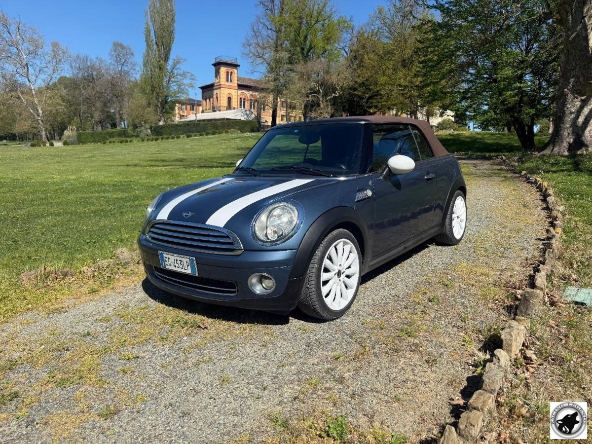MINI Mini Cabrio 1.6 16V Cooper Cabrio (2)