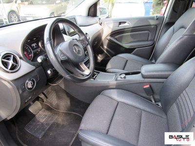 Mercedes-Benz Classe B 180 d Automatic Premium (6)