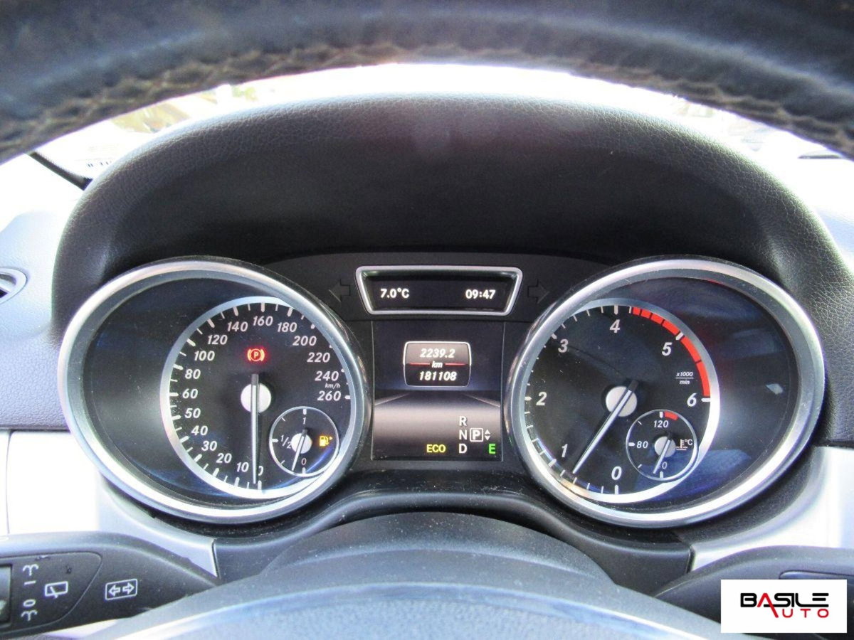 Mercedes-Benz Classe ML 250 BlueTEC 4Matic Premium (10)