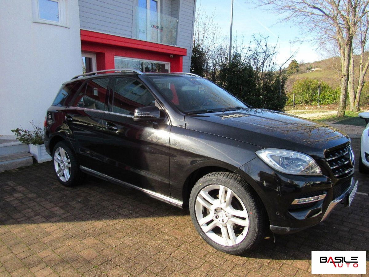Mercedes-Benz Classe ML 250 BlueTEC 4Matic Premium (3)