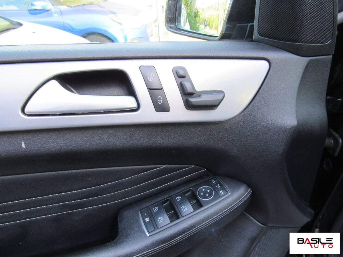 Mercedes-Benz Classe ML 250 BlueTEC 4Matic Premium (8)