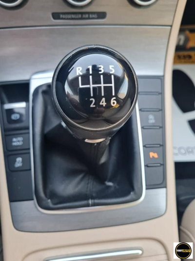 Volkswagen Passat Variant 2.0 TDI Highline BlueM.Tech. (17)