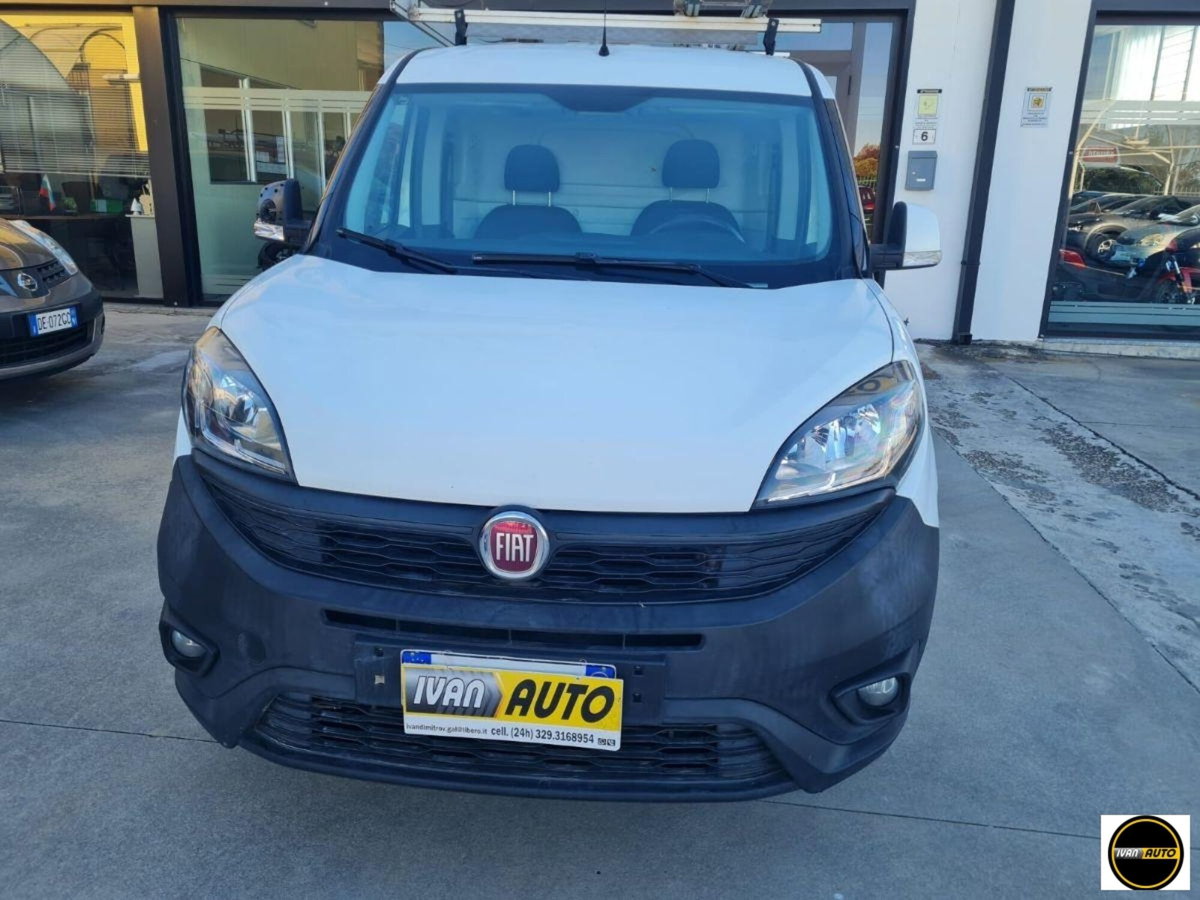 Fiat Doblò 1.4 T-Jet 16V Natural Power Pop (2)