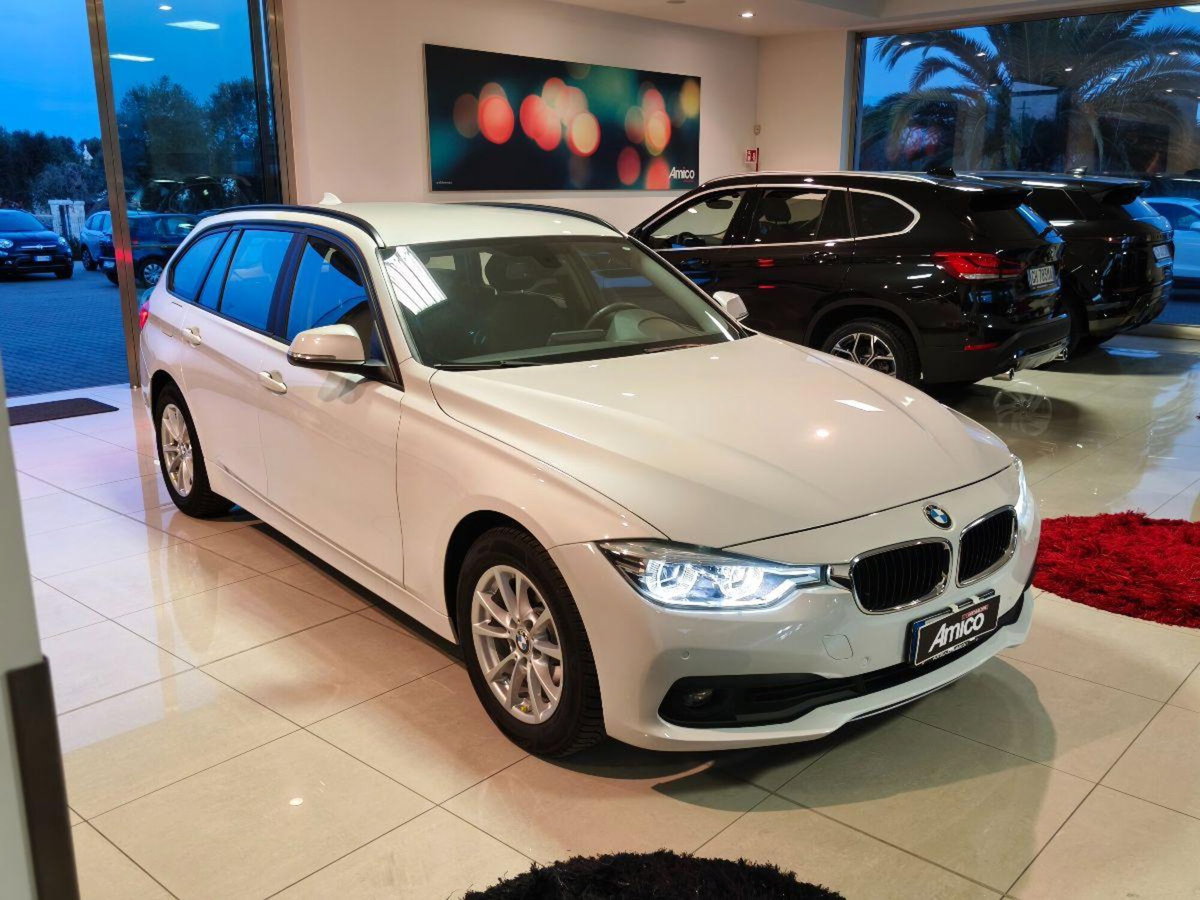 BMW Serie 3 Touring 320d (4)
