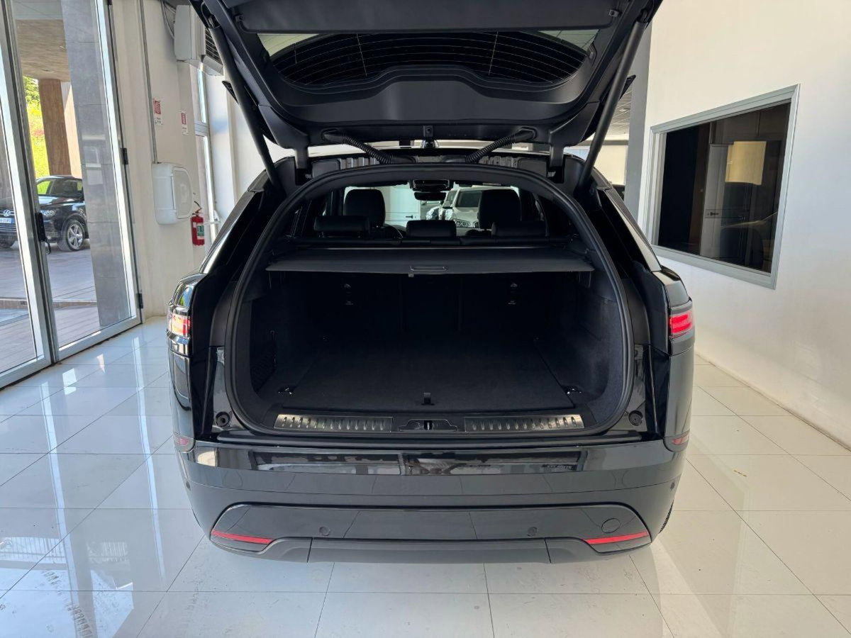 Land Rover Range Rover Velar 2.0D I4 204 CV (7)