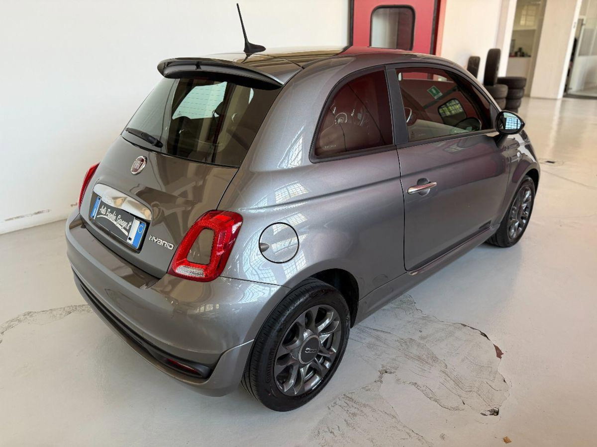 Fiat 500 1.0 Hybrid Club (12)