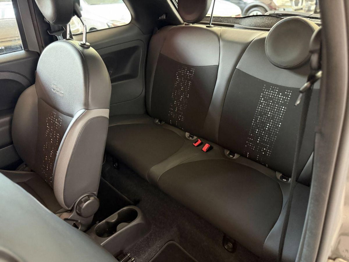 Fiat 500 1.0 Hybrid Club (8)