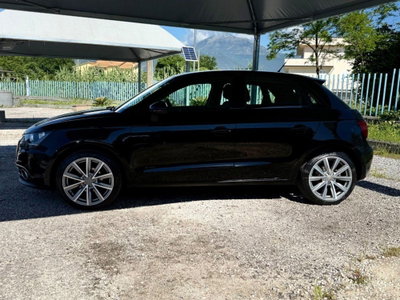 Audi A1 Sportback 1.6 TDI Attraction (4)