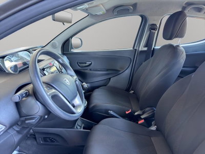 Lancia Ypsilon 1.0 FireFly 5 porte S&S Hybrid Gold Plus (14)