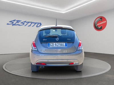 Lancia Ypsilon 1.0 FireFly 5 porte S&S Hybrid Gold Plus (9)