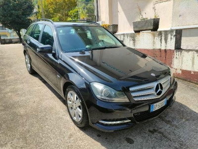 Mercedes-Benz Classe C Station Wagon 200 CDI Elegance (18)