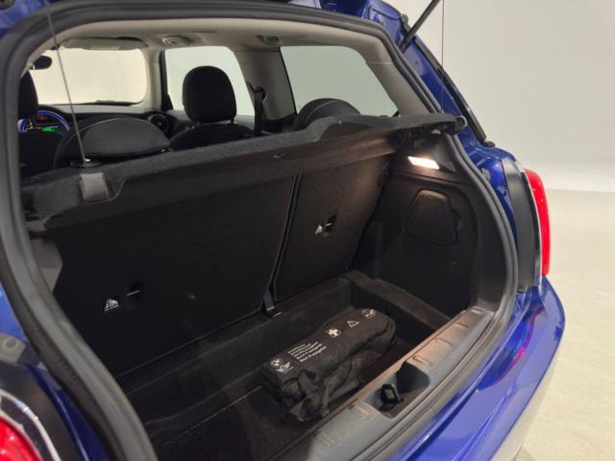 MINI Mini 1.5 Cooper Business (14)