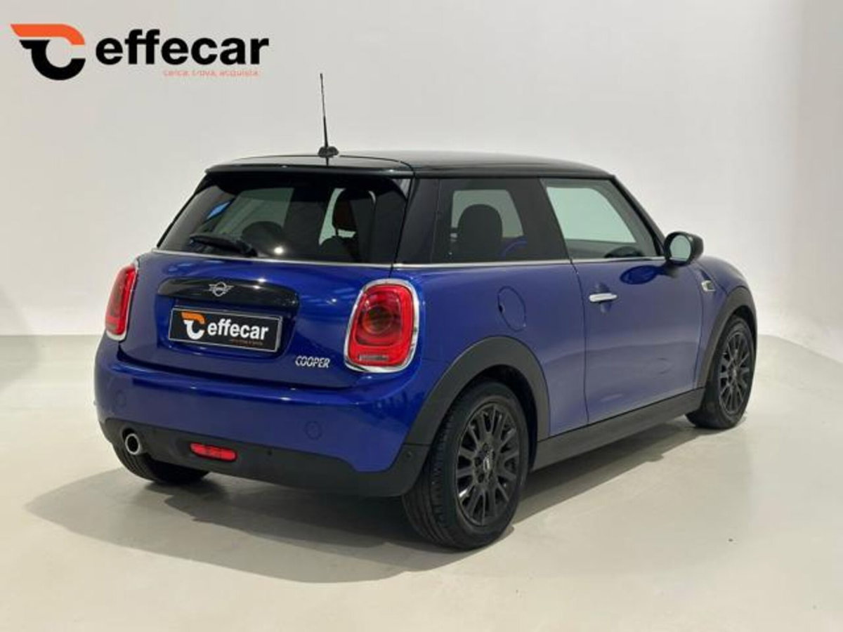 MINI Mini 1.5 Cooper Business (6)
