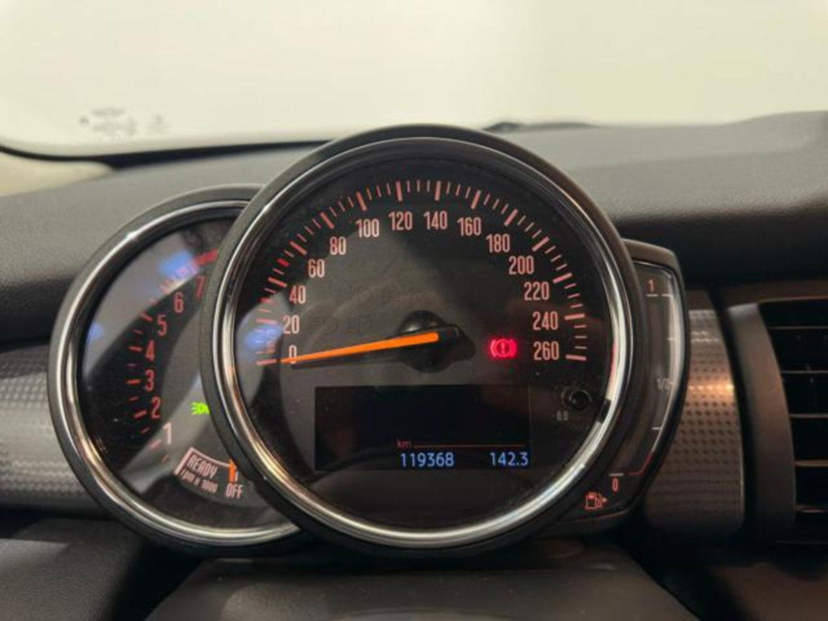MINI Mini 1.5 Cooper Business (9)