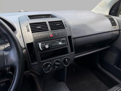 Volkswagen Polo 1.2/70CV 12V 5p. Comfortline (10)