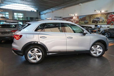 Audi Q3 40 2.0 tfsi Business Advanced quattro s-tronic (10)