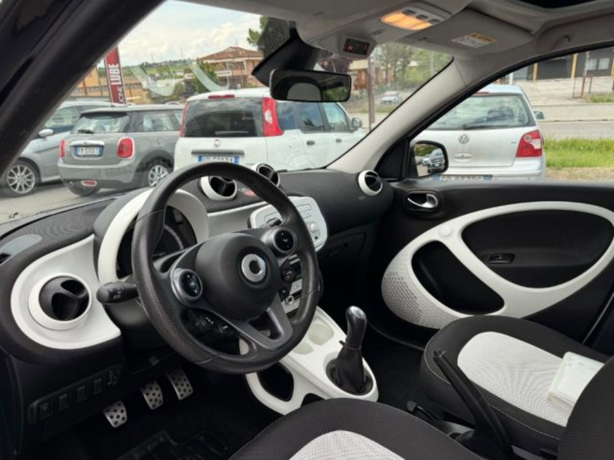smart forfour forfour 70 1.0 Passion (14)