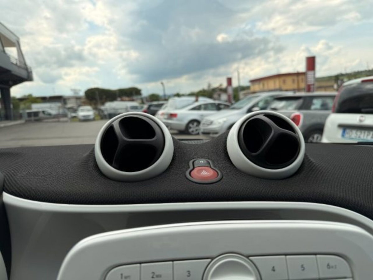 smart forfour forfour 70 1.0 Passion (18)
