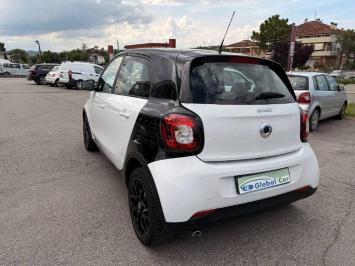 smart forfour forfour 70 1.0 Passion (5)
