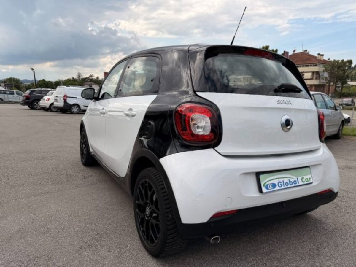 smart forfour forfour 70 1.0 Passion (6)
