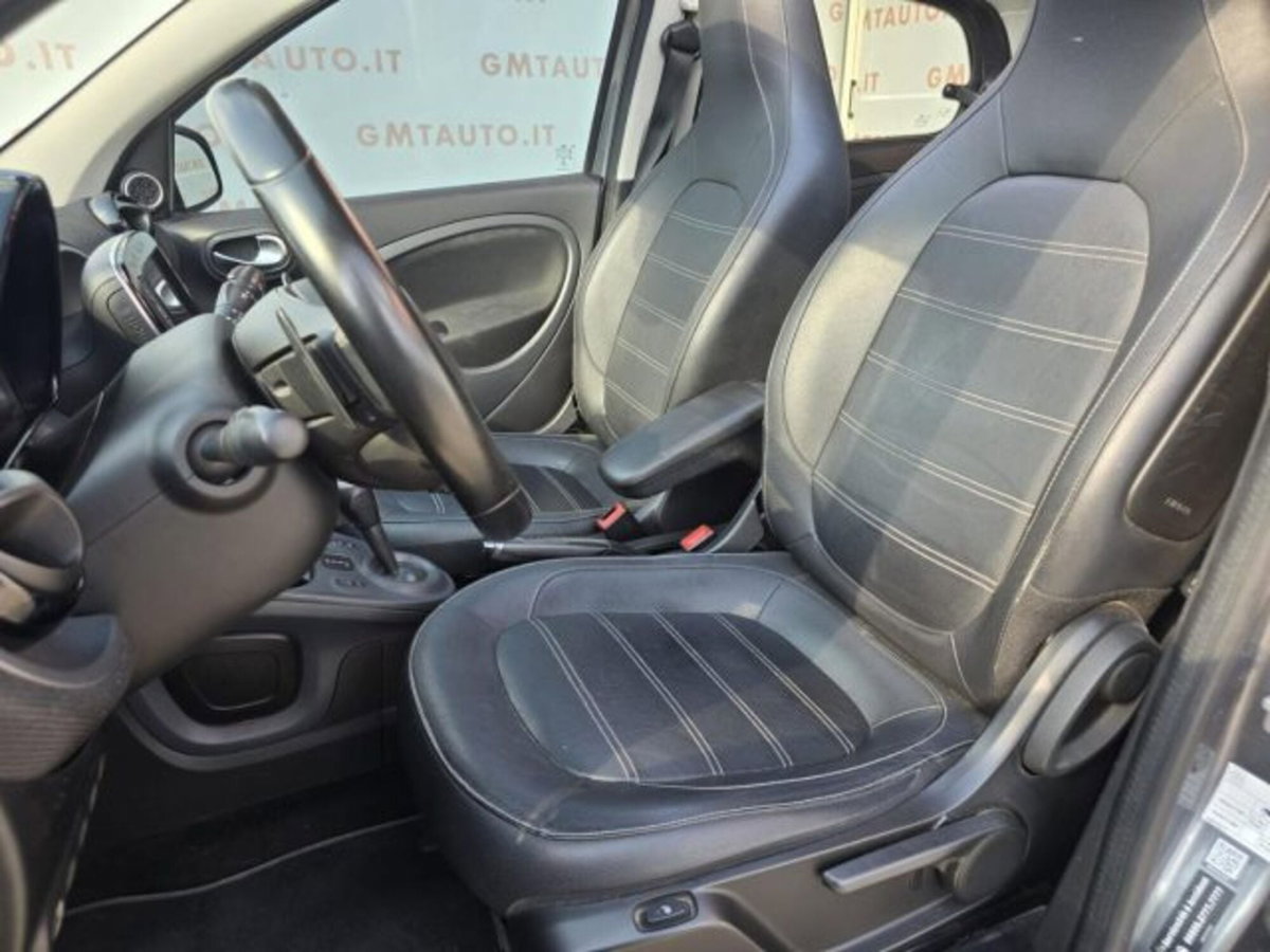 smart forfour forfour 90 0.9 Turbo Brabus Style (16)