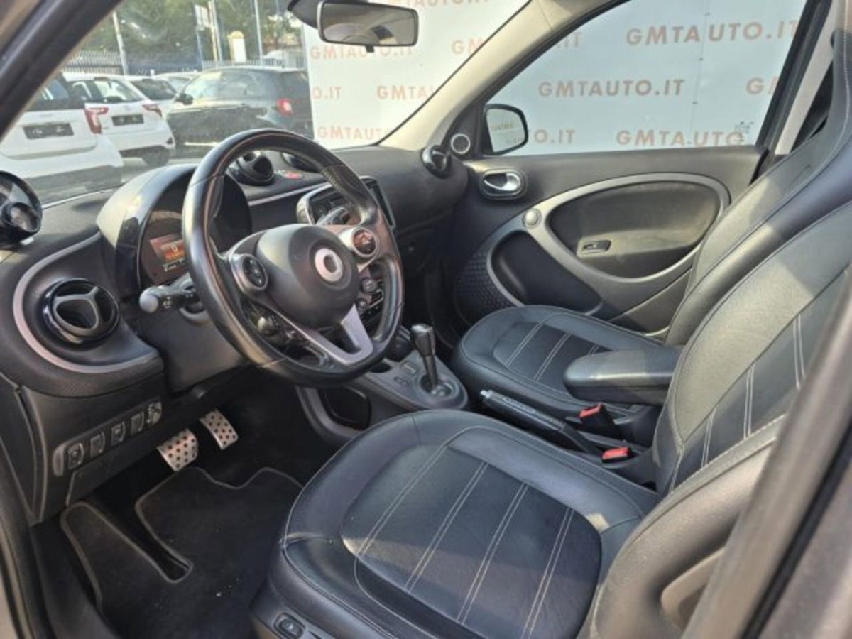 smart forfour forfour 90 0.9 Turbo Brabus Style (8)
