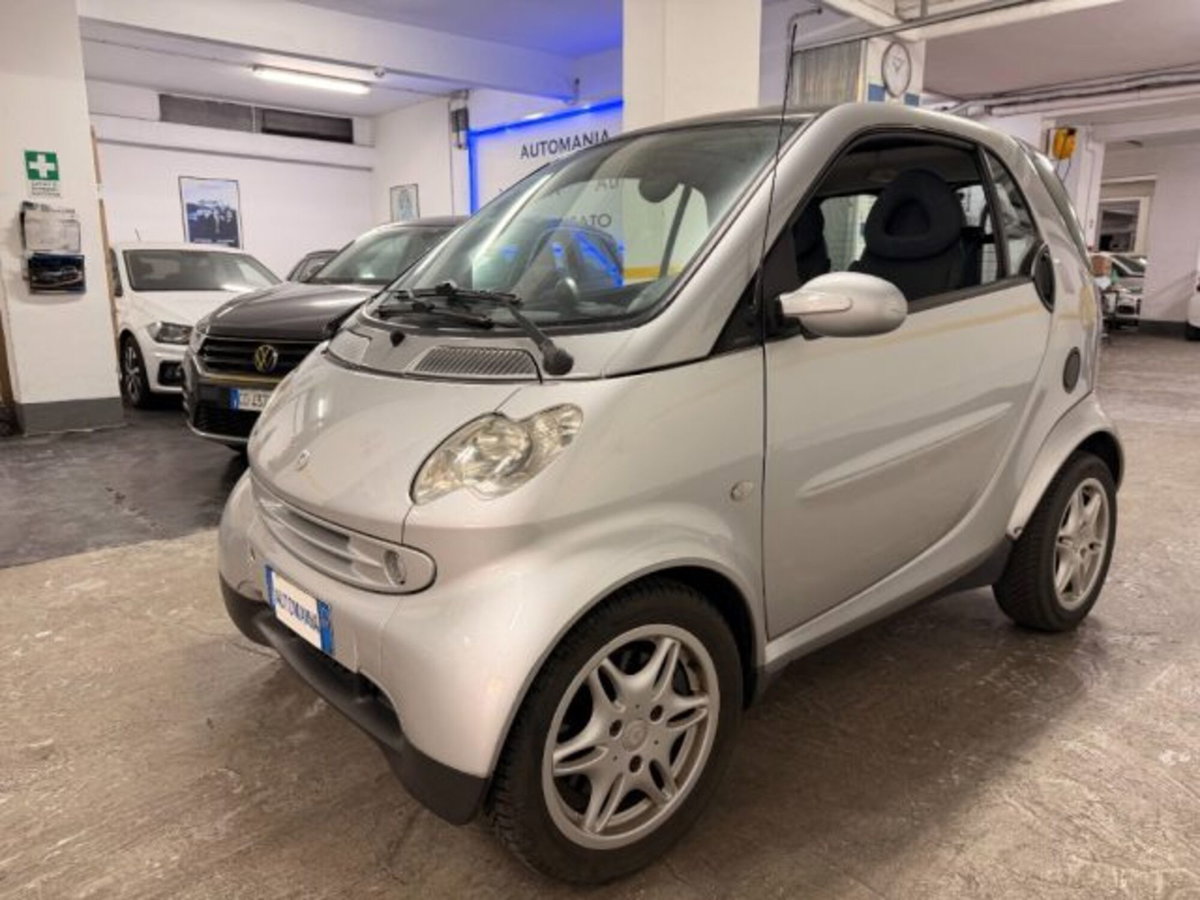 smart Fortwo 700 coupé passion (45 kW)